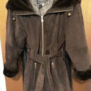 Express Garantie De Qualite Suede Leather Coat